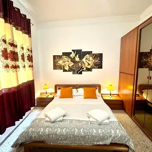 colosseum-luxury-room.it-romehotels.com/